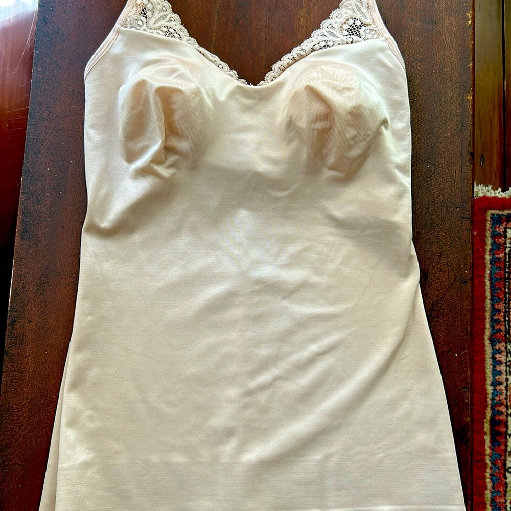 Ruby Ribbon Size 36 Beige Shapewear Lace Trim Support Camisole Neutral Wireless
